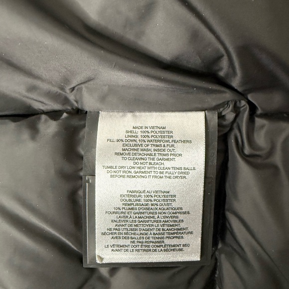 AUTH Moose Knuckles Cloud Shearling Parka with Removable Fur Hood, size XS - Picture 10 of 15